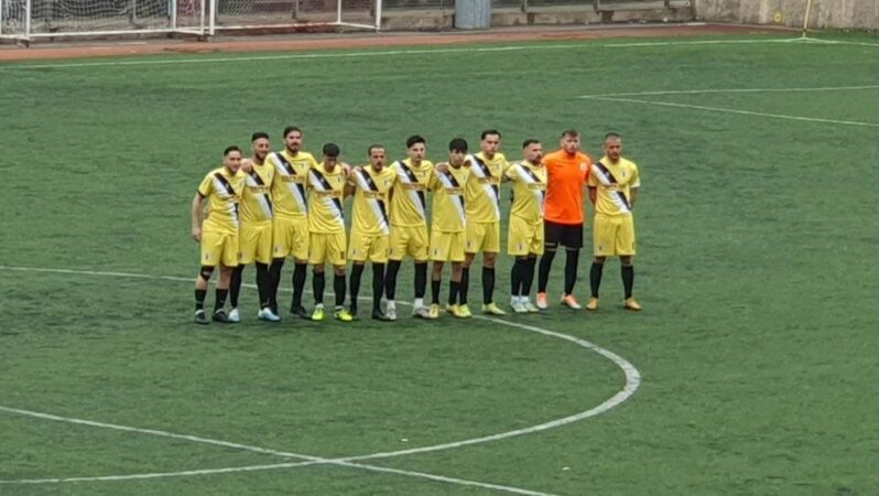 Calcio, Leonzio. Ai supplementari e in 9 i bianconeri escono dalla corsa playoff a testa alta