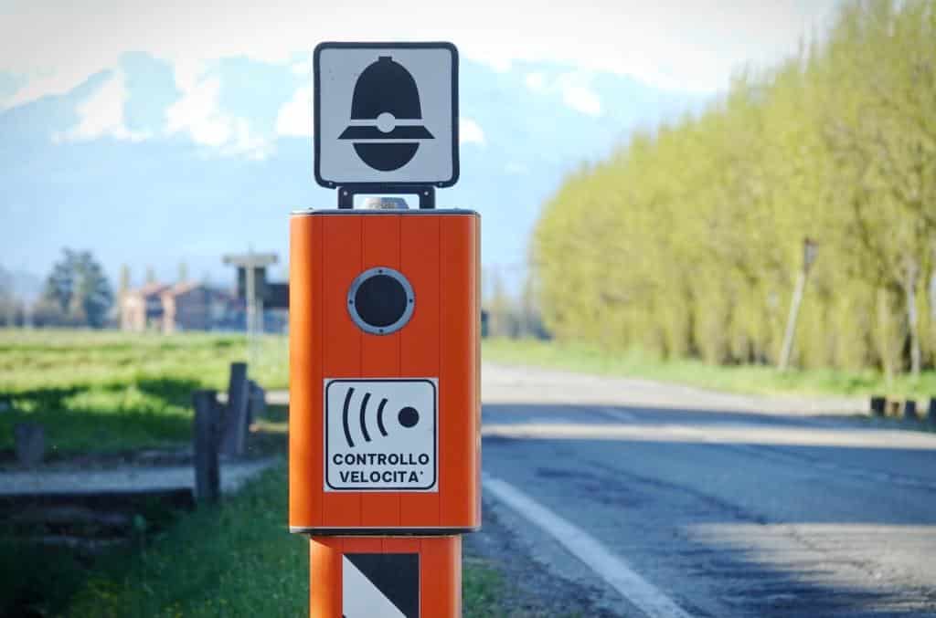 Autovelox illegali, sequestro di strumentazione in tutta Italia. Anche a  Carlentini le multe potrebbero essere annullate - Leontinoi News